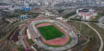 KBÜ, su verimliliği seferberliğine destek için stadyum zeminini suni çime çevirdi
