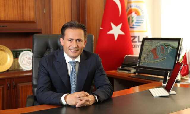 Cumhurbaşkanı Erdoğan ters köşe yapabilir! İBB adaylığı için 5 ilçe belediye başkanı üzerinde yoğunlaştı Cumhurbaşkanı Erdoğan ters köşe yapabilir! İBB adaylığı için 5 ilçe belediye başkanı üzerinde yoğunlaştı