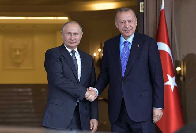 Rus lider Putin'den Cumhurbaşkanı Erdoğan'a yeni yıl mesajı Rus lider Putin'den Cumhurbaşkanı Erdoğan'a yeni yıl mesajı