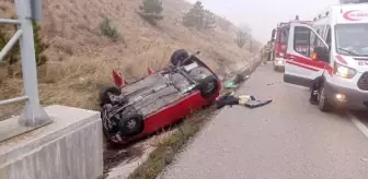 Kırıkkale'de su kanalına devrilen otomobilde bir kişi hayatını kaybetti