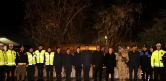 Aksaray Valisi Mehmet Ali Kumbuzoğlu, Kolluk Kuvvetlerini Ziyaret Ederek Yeni Yılını Kutladı