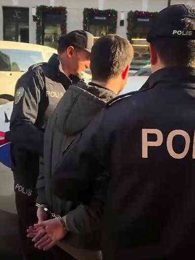 Filistin yürüyüşünden dönen vatandaşa yumruk atmıştı! Tutuklanan gencin ifadesi ortaya çıktı Filistin yürüyüşünden dönen vatandaşa yumruk atmıştı! Tutuklanan gencin ifadesi ortaya çıktı