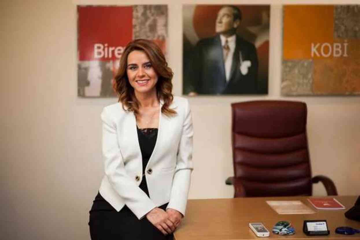 Seçil Erzan mahkeme salonunda ağladı: 'Bana para vermeyin artık' diye yalvarıyordum