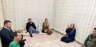 Suruç'ta engelli 2 kişiye akülü tekerlekli sandalye hediye edildi
