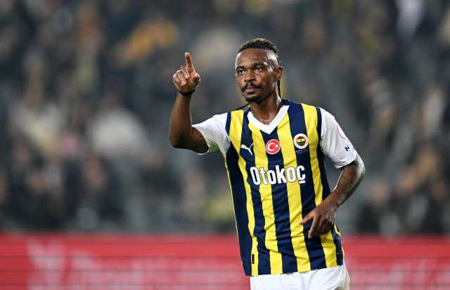 Fenerbahçe, Adanaspor'u 6-0 yenerek Ziraat Türkiye Kupası'nda son 16 turuna yükseldi