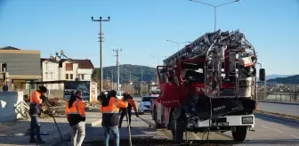 Çorum'un Osmancık ilçesinde itfaiye aracı kamyonete çarptı: 2 yaralı