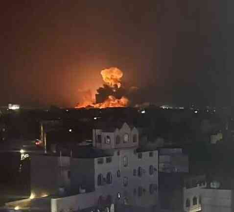 Kızıldeniz'de iki ABD komandosunun kaybolmasından sonra İngiltere lazer güdümlü füzeler ile Yemen'i vurdu Kızıldeniz'de iki ABD komandosunun kaybolmasından sonra İngiltere lazer güdümlü füzeler ile Yemen'i vurdu