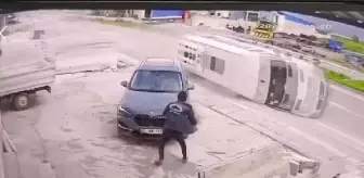 Arsuz'da TIR ve kamyonetin çarpışması sonucu 1 kişi öldü, 7 kişi yaralandı