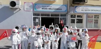 Akhisar'da İlkokul Öğrencilerine Atatürk Çocukları Uzayda Etkinliği