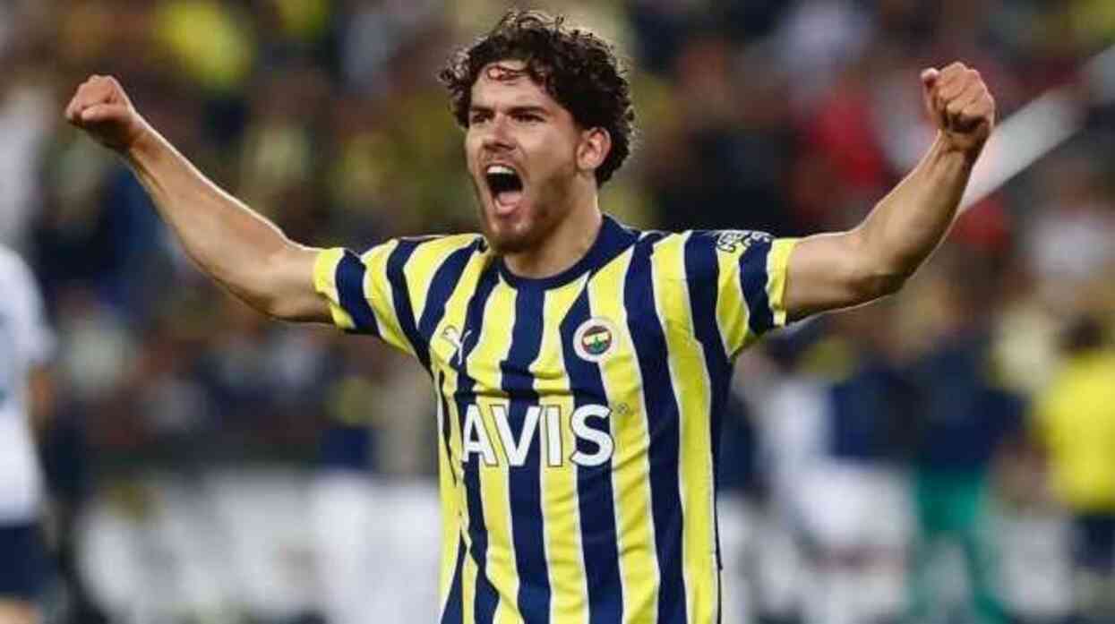 Ali Koç bizzat açıkladı! Yıldız futbolcu sezon sonu takımdan ayrılıyor Ali Koç bizzat açıkladı! Yıldız futbolcu sezon sonu takımdan ayrılıyor