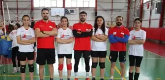 TVF Fabrika Voleybol Okulu'nda Sporcular Milli Takım Hayali İçin Mücadele Ediyor