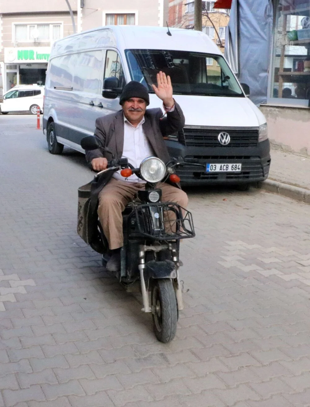 30 yılda 19 kez aday oldu hiç kazanamadı! Bu kez hem muhtar hem de başkan adayı