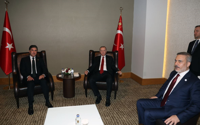 Neçirvan Barzani ile görüşen Erdoğan'dan bölge ülkelerini kalkındıracak projeye tam destek