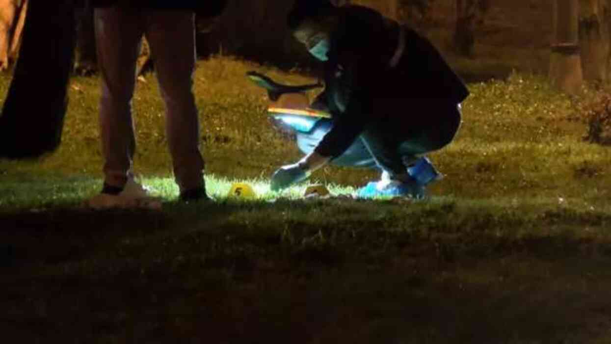 Parkta poşetin içinde cenin bulundu Parkta poşetin içinde cenin bulundu