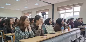 Sakarya'da üniversite öğrencilerine afet farkındalığı eğitimi düzenlendi