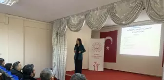 Adana'nın Aladağ ilçesinde 'Okul ve Aile' konulu seminer düzenlendi