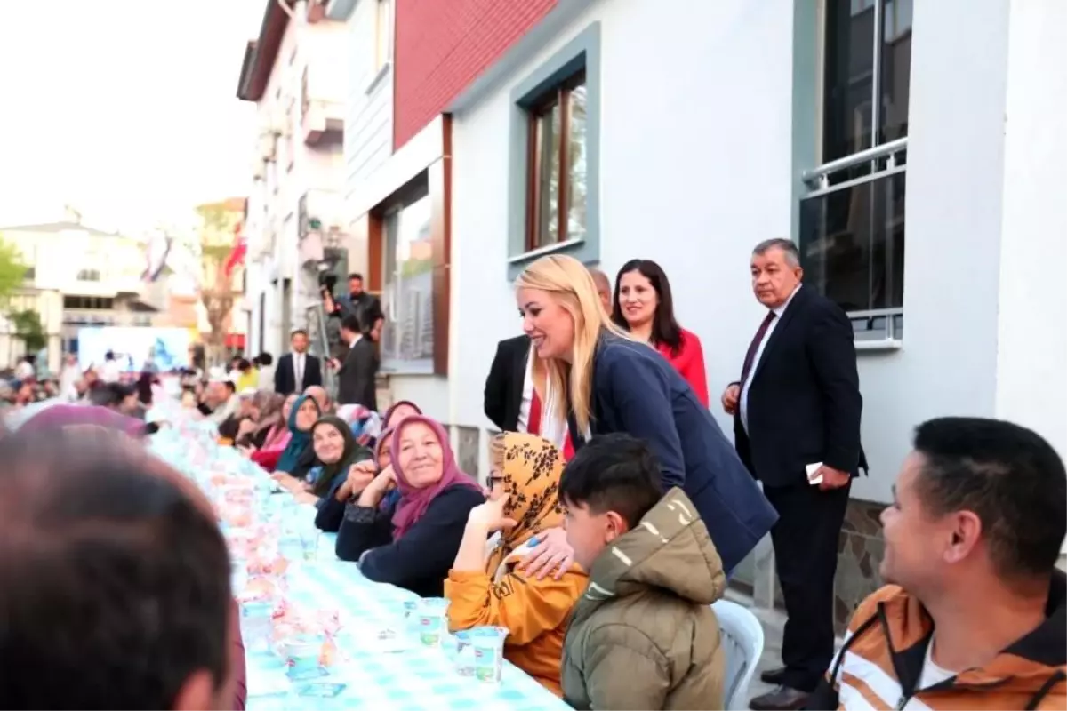 Merkezefendi Belediyesi İlbade Mahallesi nde İftar Programı