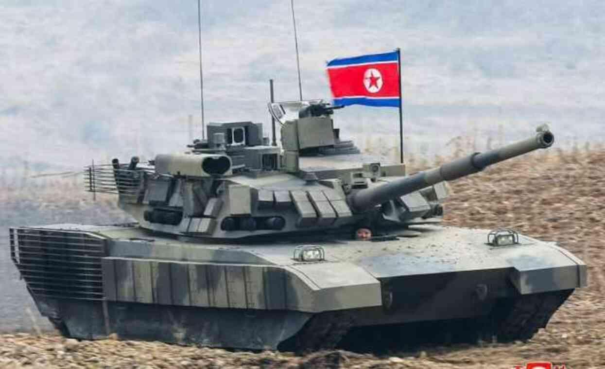 Kim Jong Un, katıldığı tatbikatta yeni model askeri tank kullandı, askerlere 'savaşa hazır olun' talimatı verdi