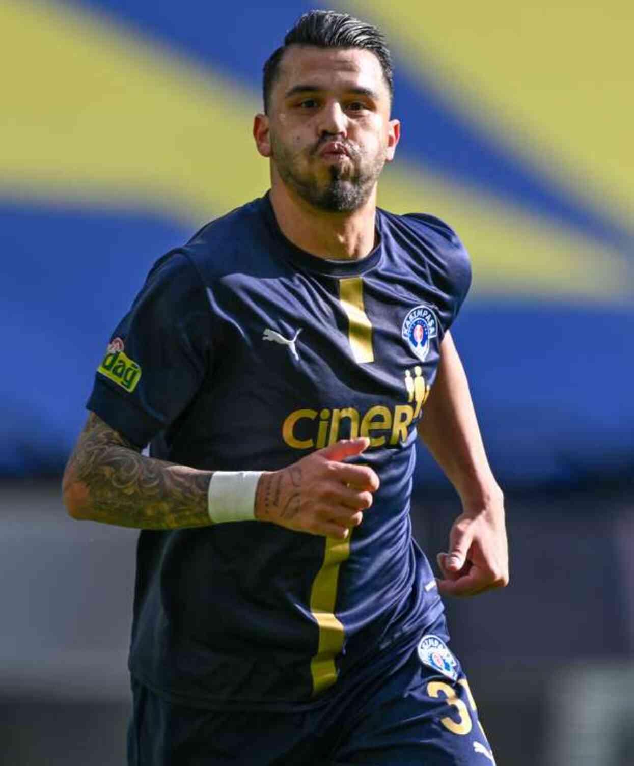 Gol düellosunun galibi Aslan! Galatasaray, Kasımpaşa'yı deplasmanda 4-3 yendi