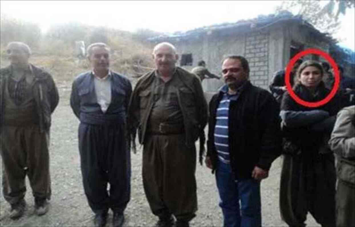 MİT, PKK'nın sözde sorumlusu Rojda Bilen'i etkisiz hale getirdiği görüntüleri paylaştı MİT, PKK'nın sözde sorumlusu Rojda Bilen'i etkisiz hale getirdiği görüntüleri paylaştı