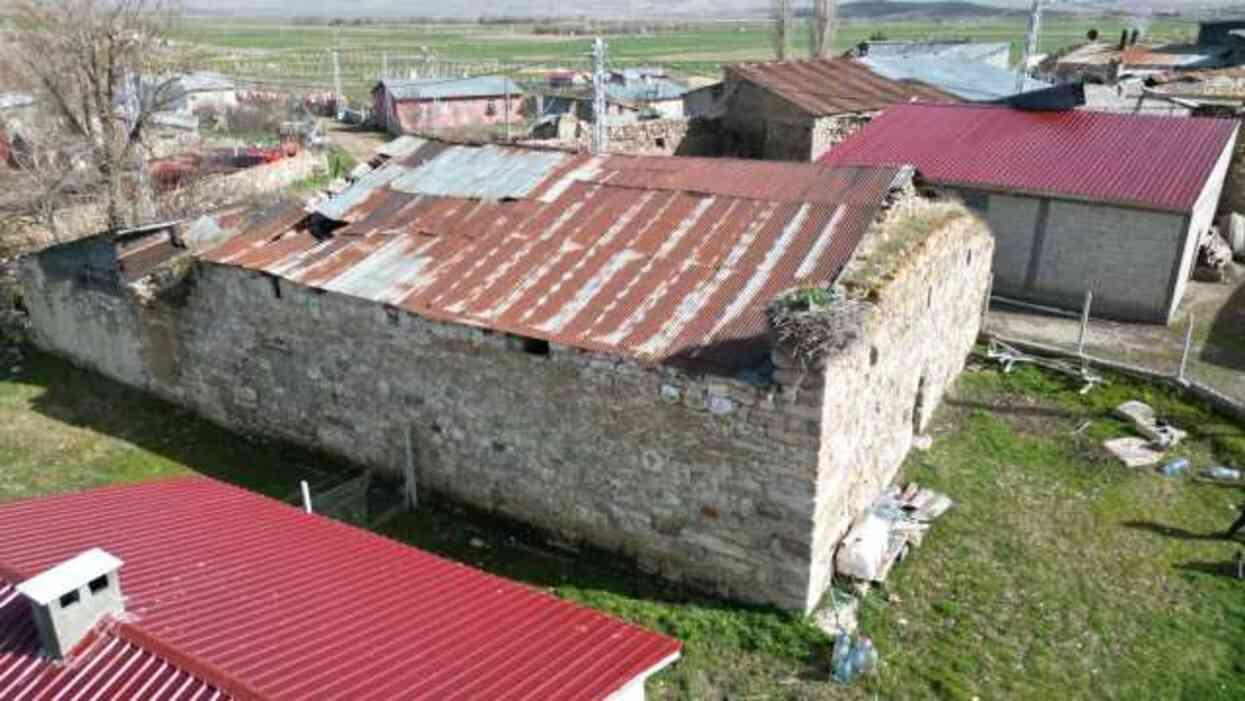 Sahibinden satılık tarihi kilise için 16 milyon TL isteniyor