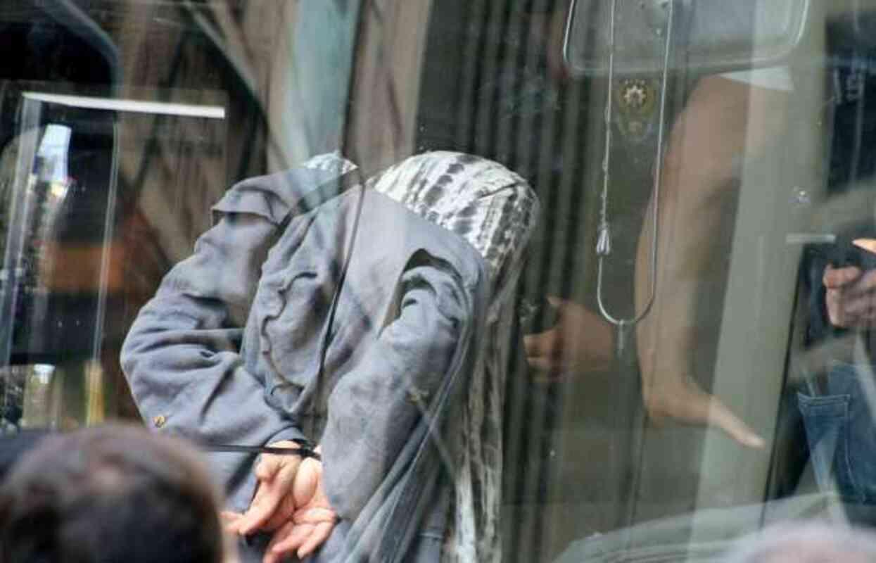 Beyoğlu'ndaki İsrail protestosuna ilişkin Bakan Yerlikaya'dan ilk açıklama: 2 emniyet görevlisi açığa alındı