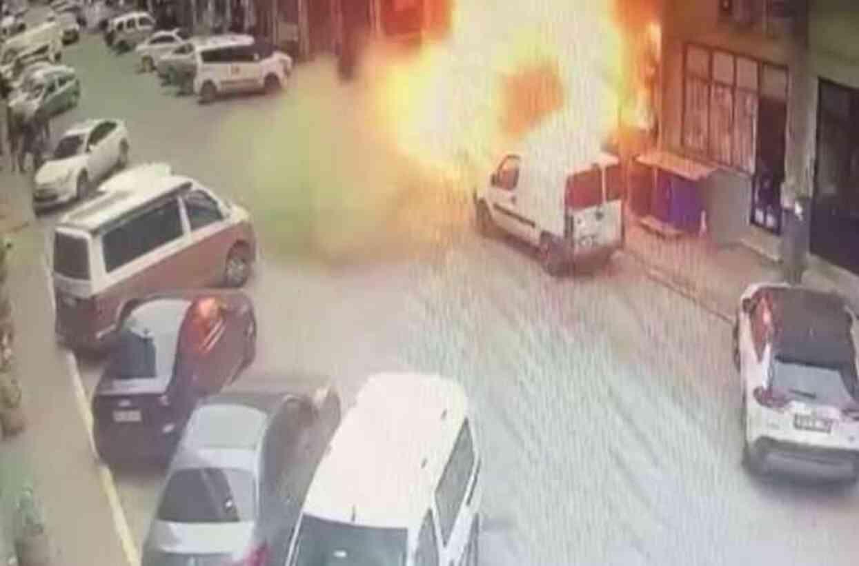 Sanayi sitesinde korkutan patlama! Alevlerin arasında kalan işçi canını zor kurtardı