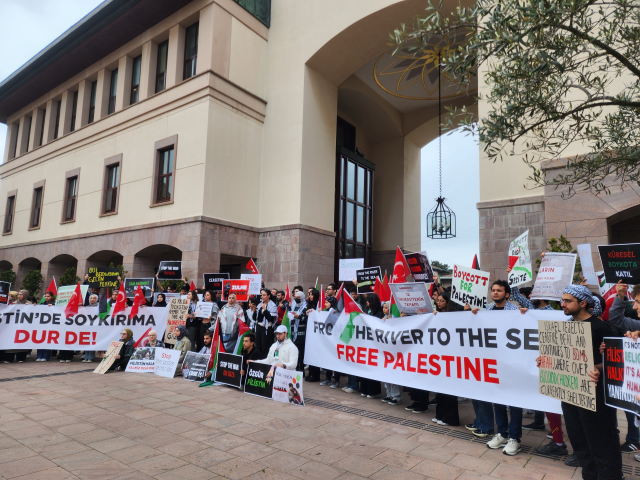 Koç Üniversitesi Öğrencileri Filistin'e Destek Eylemi Yaptı