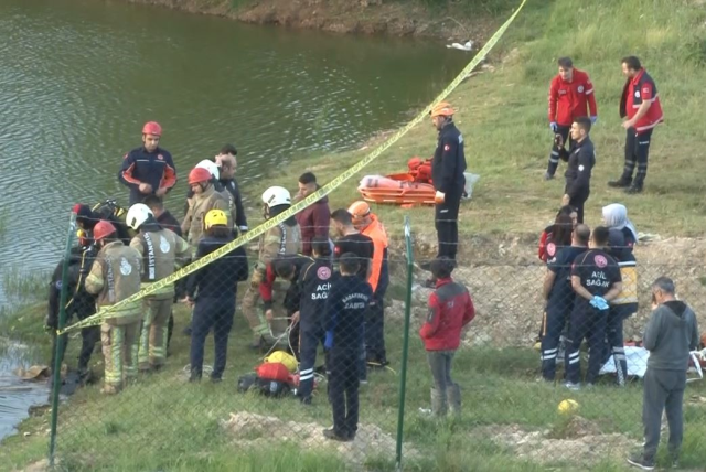 İstanbul'da gölete giren 2 çocuk boğularak hayatını kaybetti