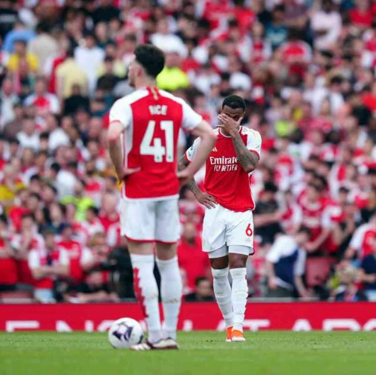 Machester City, üst üste 4. kez şampiyon oldu