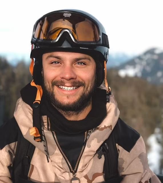 Britanyalı kayakçı, İtalyan eski belediye başkanına çarparak ölümüne sebep oldu