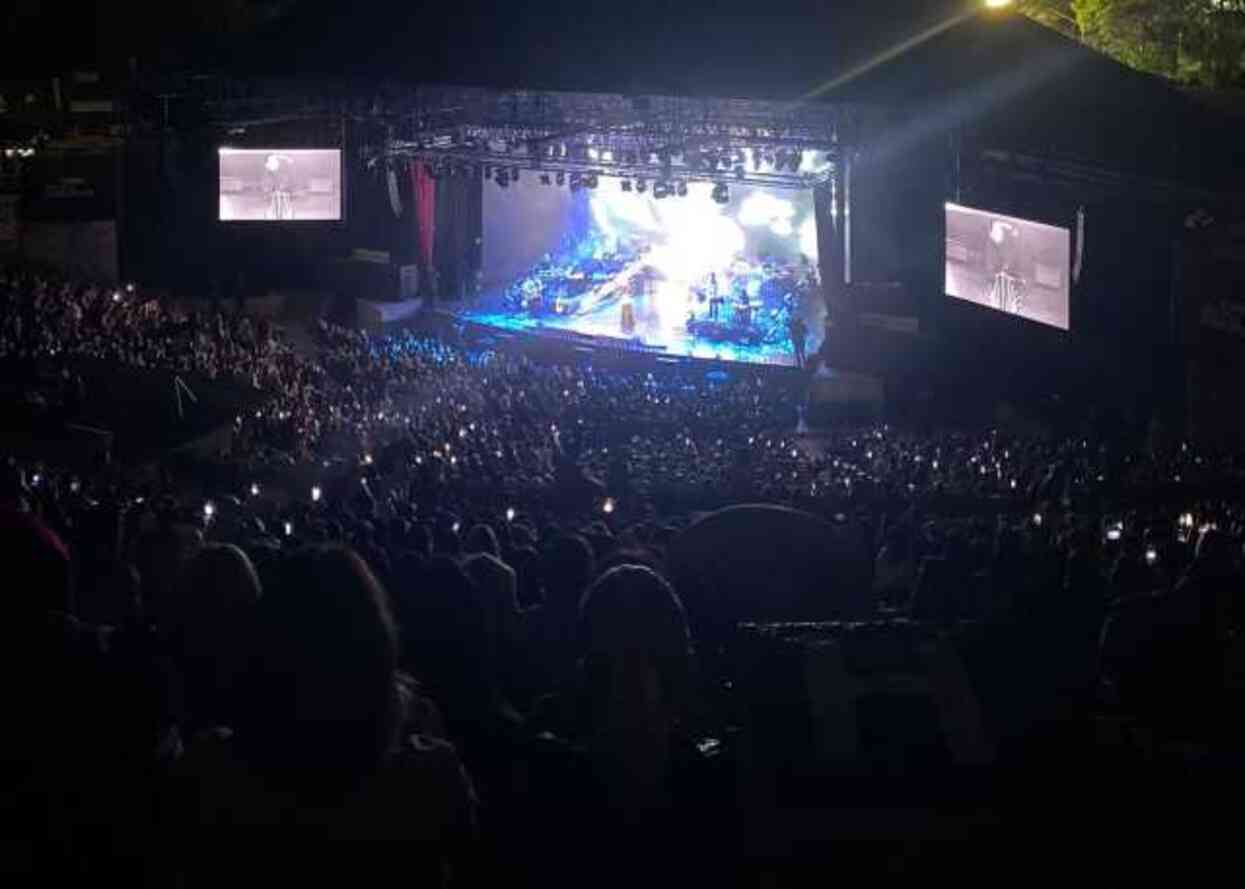 Pop Müziğin Sevilen İsmi Sıla, Harbiye Açıkhava Tiyatrosu Konserlerine Muhteşem Başlangıç Yaptı