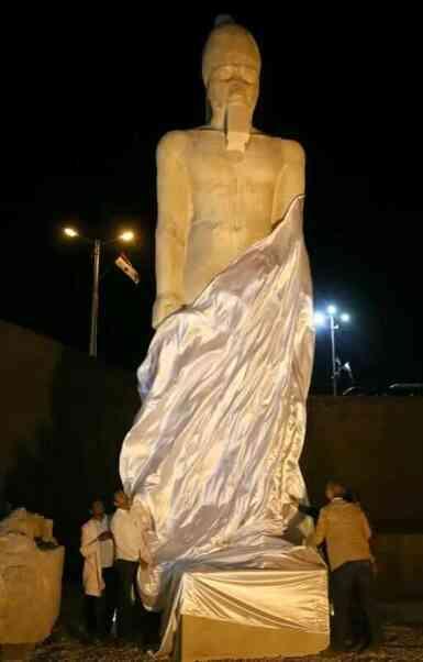 Mısır'ın en güçlü firavununa ait mumya, ölümünden 3.000 yıl sonra bir manastırın altındaki gizli mezarda keşfedildi.