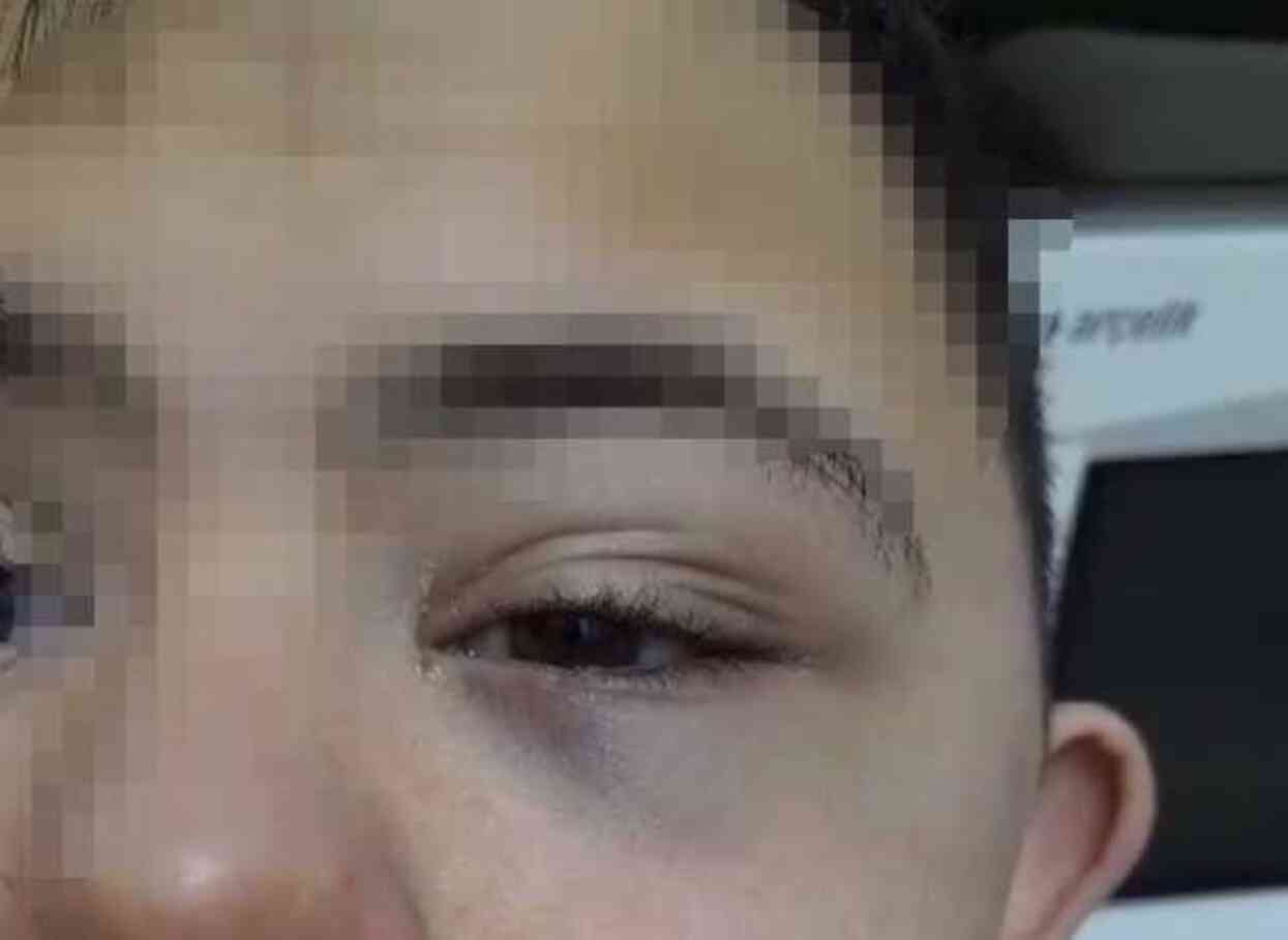 Down sendromlu çocuğa öldüresiye dayak! Yalanı güvenlik kamerası görüntüleri ortaya çıkardı Down sendromlu çocuğa öldüresiye dayak! Yalanı güvenlik kamerası görüntüleri ortaya çıkardı