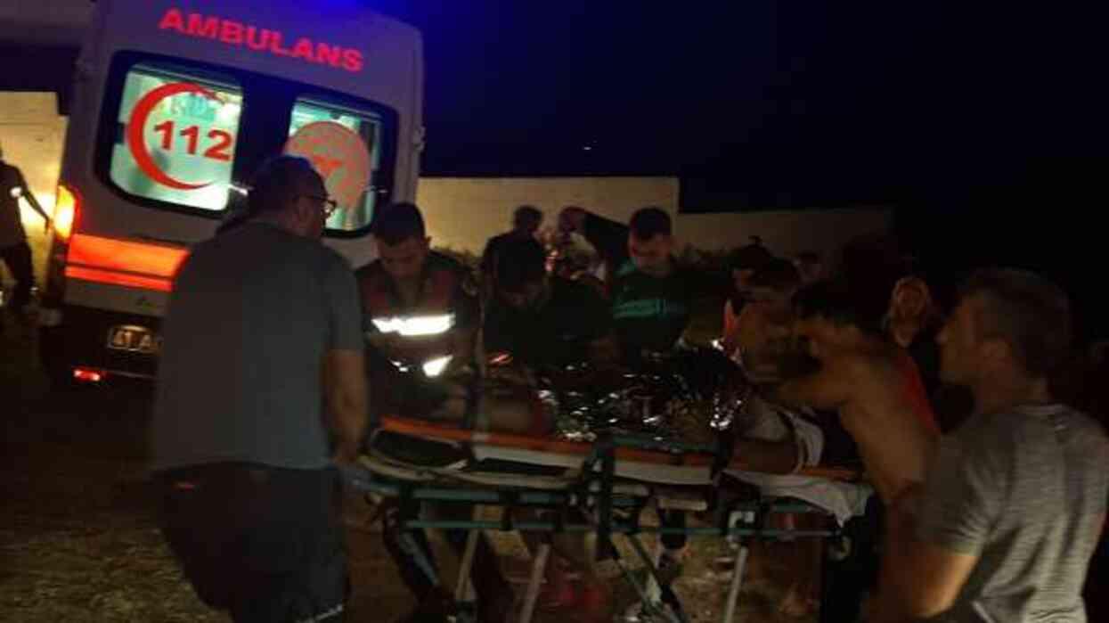 Denize düşen kızını kurtarmak isteyen baba hayatını kaybetti