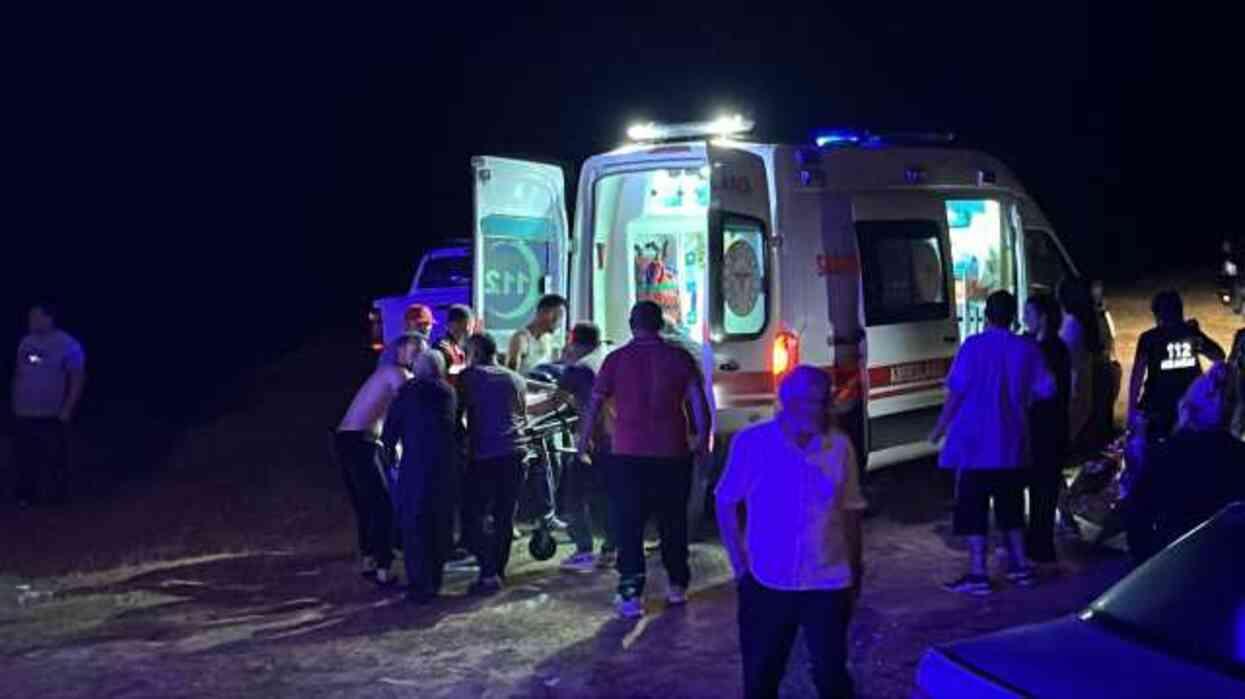 Denize düşen kızını kurtarmak isteyen baba hayatını kaybetti