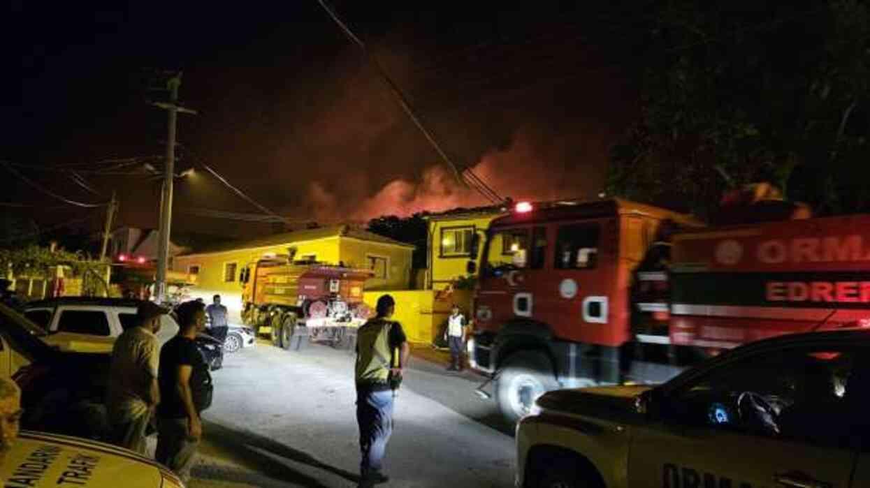 Çanakkale'de orman yangını! Zamana karşı mücadele sürüyor