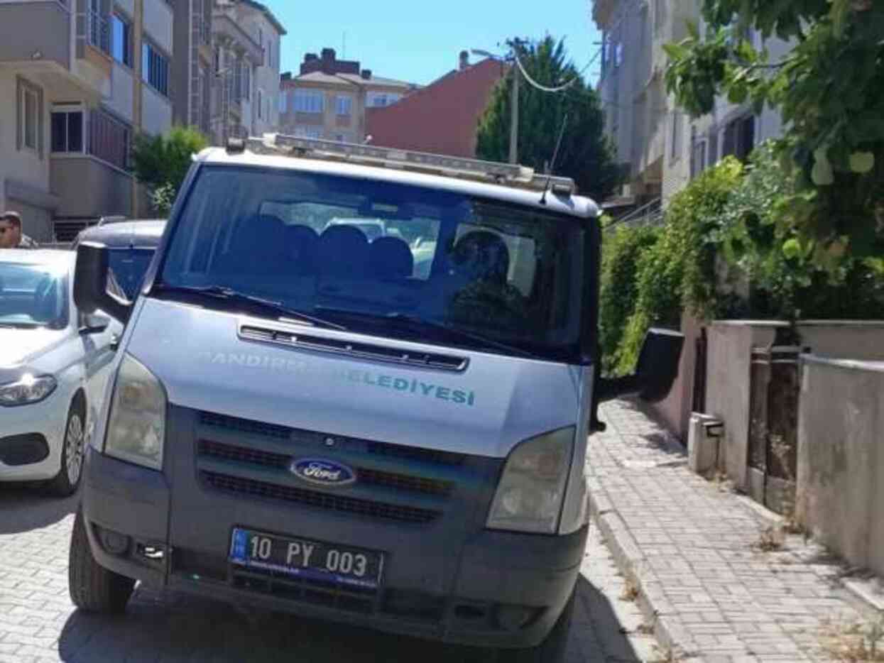 Devlet hastanesinin tuvaletine gizli kamera yerleştirmişti! Evinde ölü bulundu Devlet hastanesinin tuvaletine gizli kamera yerleştirmişti! Evinde ölü bulundu