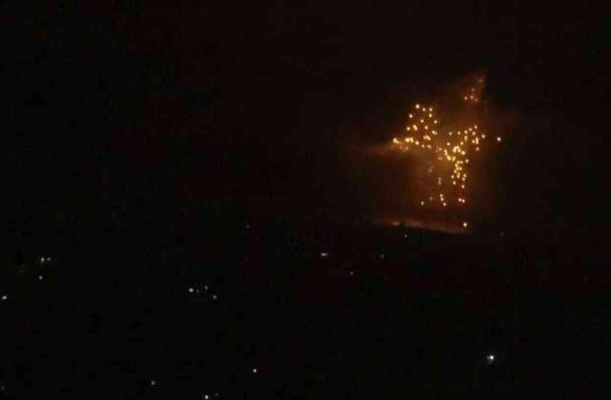 İsrail ordusu gece yarısı komşu ülkeyi fosfor bombasıyla vurdu