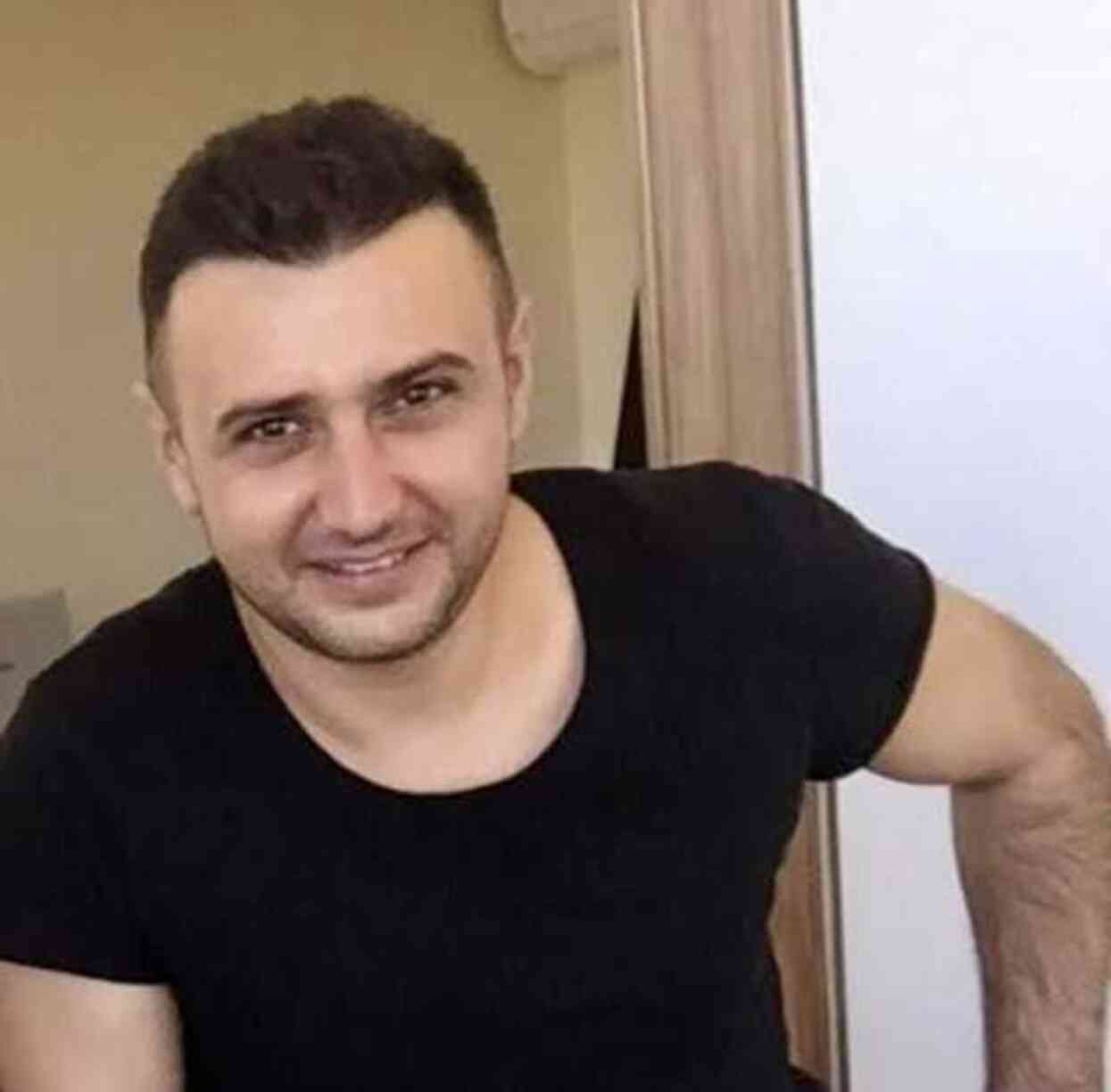 TBMM'de görevli polis ölü bulundu! Emniyet esrarengiz olayı aydınlatmaya çalışıyor TBMM'de görevli polis ölü bulundu! Emniyet esrarengiz olayı aydınlatmaya çalışıyor