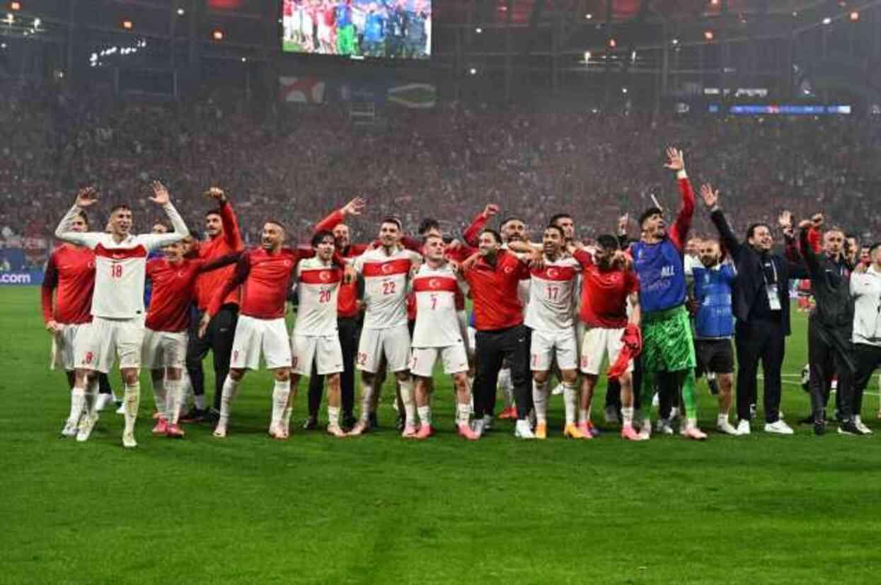 Bizim Çocuklar'dan mesaj var! Samet'in paylaşımını görmeniz lazım Bizim Çocuklar'dan mesaj var! Samet'in paylaşımını görmeniz lazım