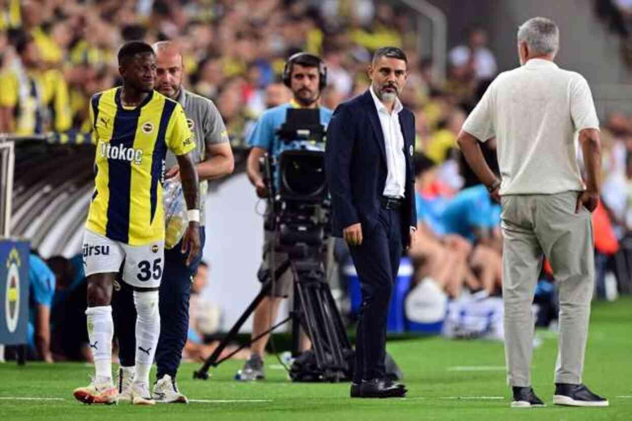 Fenerbahçe'de sakatlık şoku! Fred oyuna devam edemedi