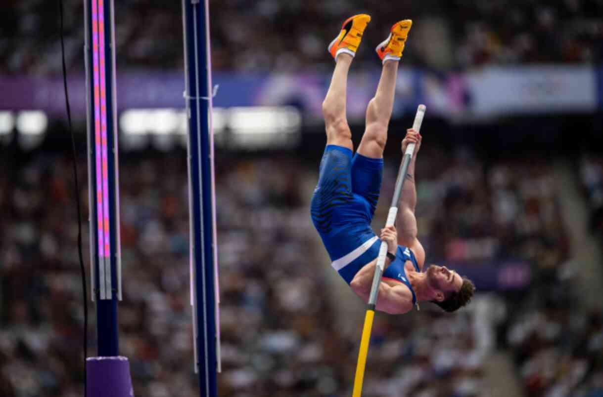 Cinsel organı yüzünden olimpiyatlardan elenen Fransız sporcu, binlerce dolarlık yetişkin film teklifi aldı