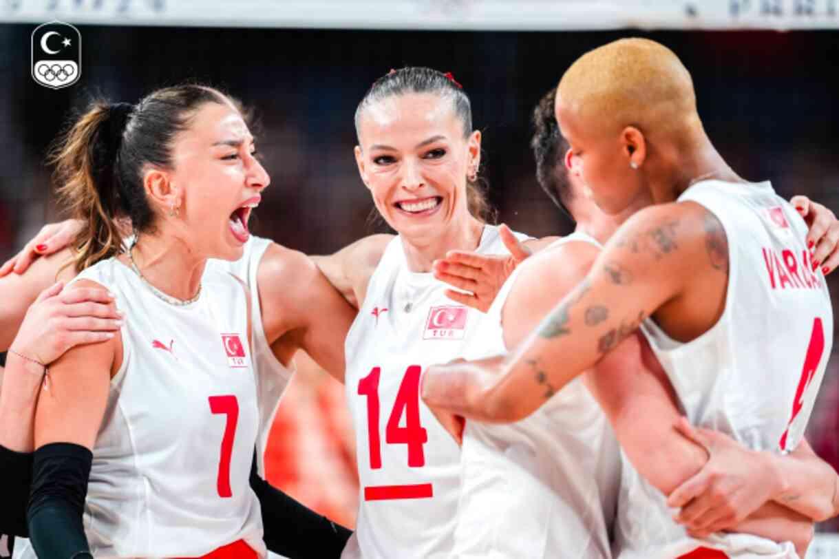 Filenin Sultanları, Çin'i devirdi! 3-2'lik skorla yarı finale yükseldiler