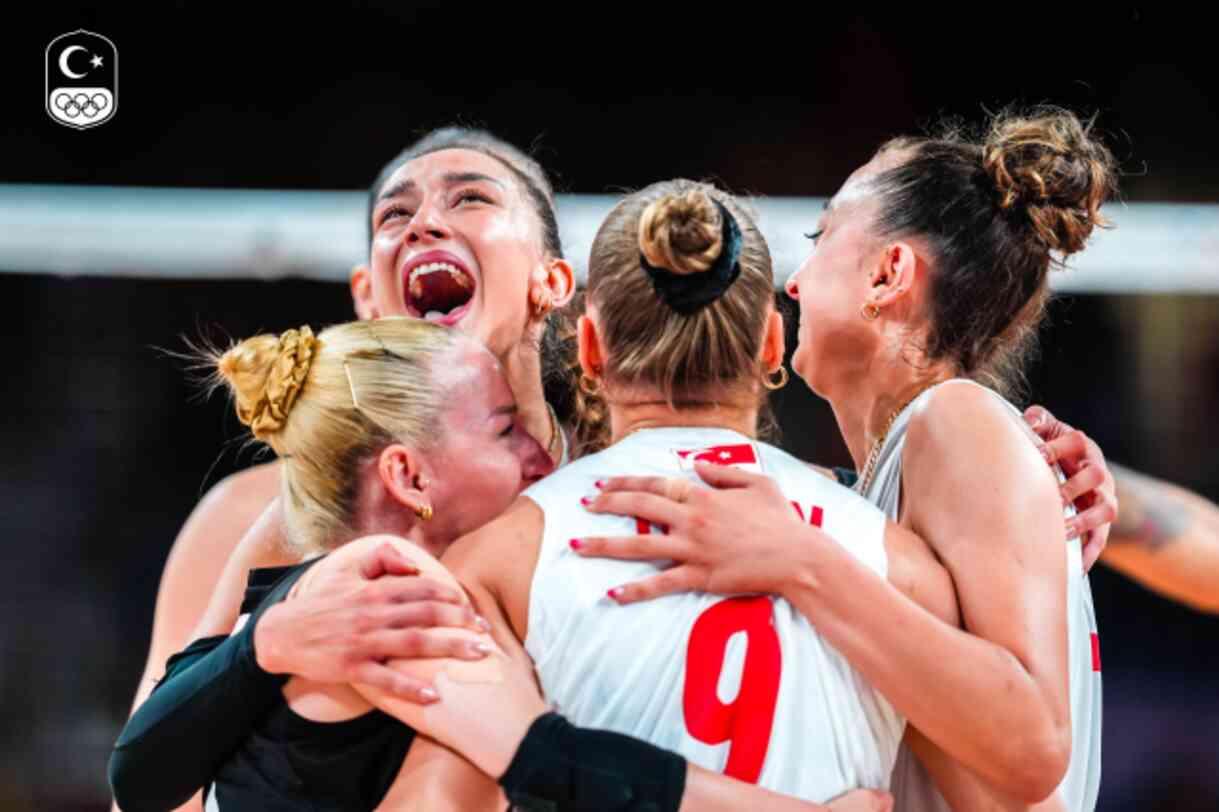 Filenin Sultanları, Çin'i devirdi! 3-2'lik skorla yarı finale yükseldiler