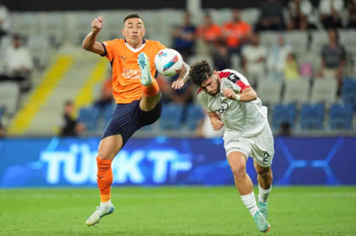 Iberia Tiflis'i 2-0 yenen RAMS Başakşehir, UEFA Konferans Ligi play-off turuna yükseldi