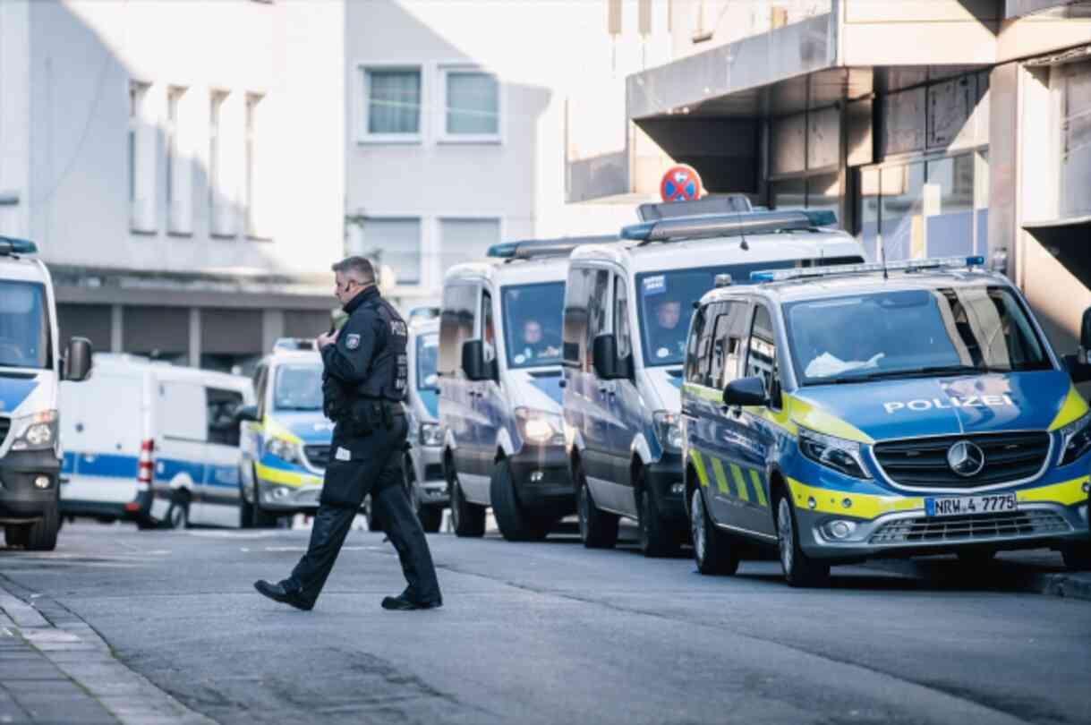 Almanya'da 3 kişiyi bıçakla katleden saldırgan tutuklandı