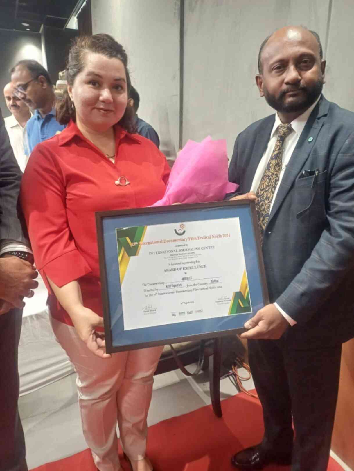 Madelet Rüzgara Karşı Uzun ve Cesur Bir Yürüyüşün Öyküsü belgeseline Hindistan'dan ödül Madelet Rüzgara Karşı Uzun ve Cesur Bir Yürüyüşün Öyküsü belgeseline Hindistan'dan ödül