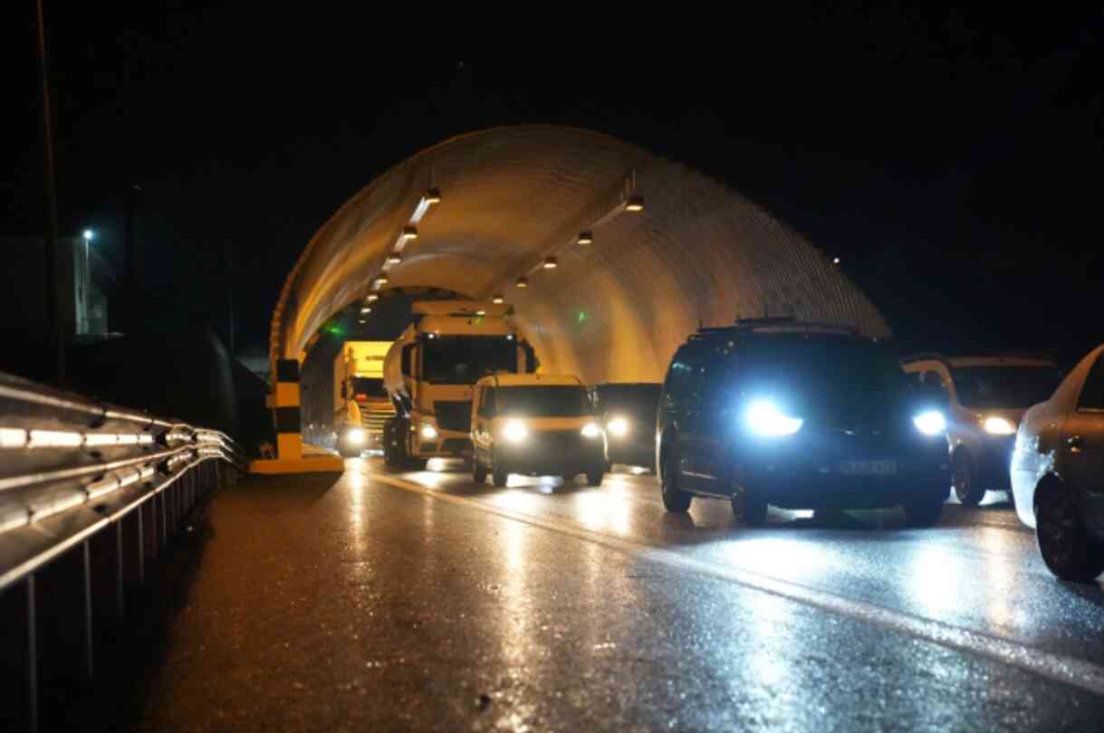 Bolu Dağı Tüneli, Ankara-İstanbul istikameti hizmete açıldı Bolu Dağı Tüneli, Ankara-İstanbul istikameti hizmete açıldı