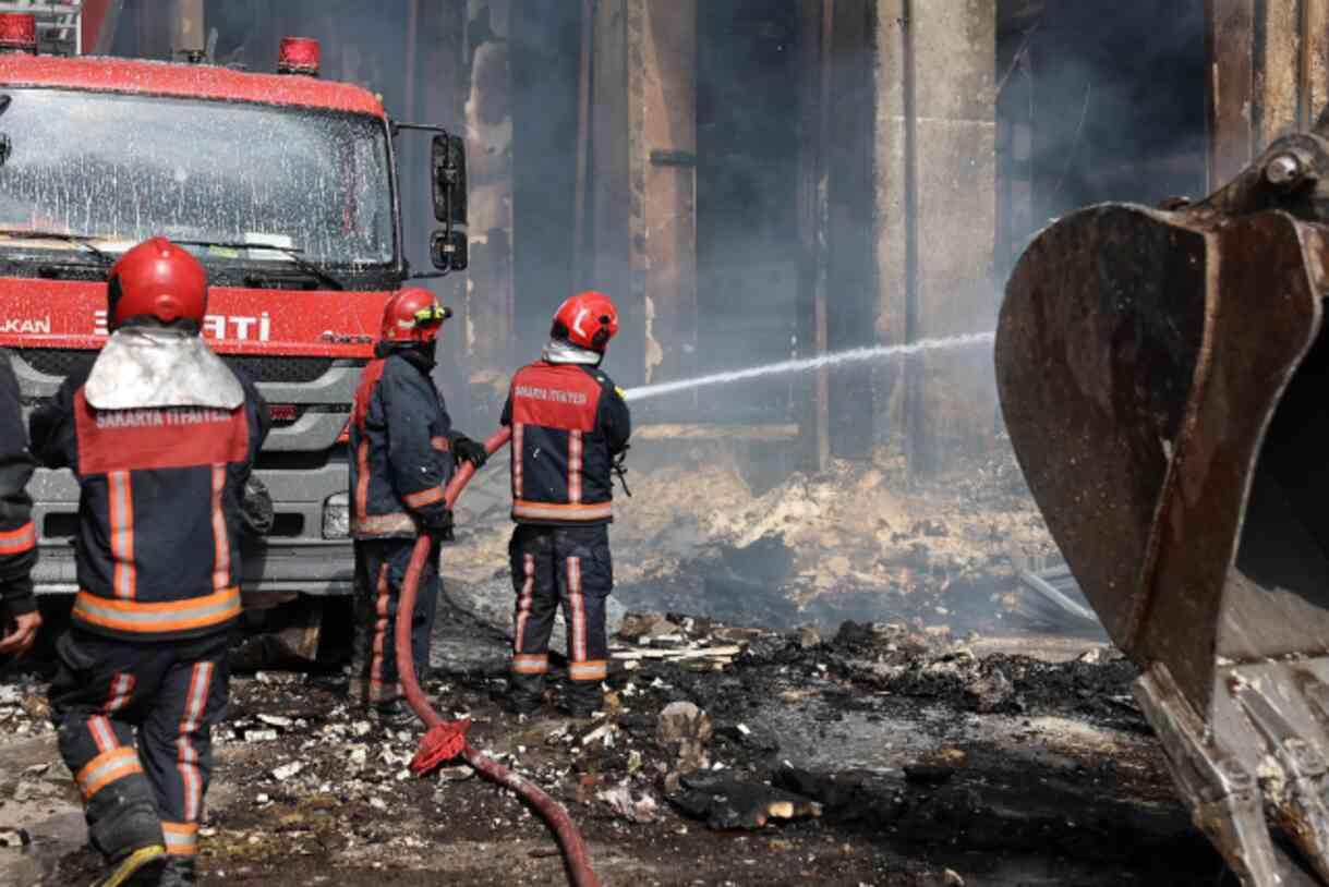 Yaralı işçi, fabrikadaki felaketi böyle anlattı: Öyle bir patladı ki üstümüzde kıyafet kalmadı